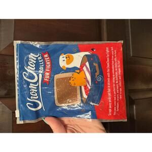 ChomChom Roller Fur Fighter Pet Hair Remover -- Never Used -- Open Package